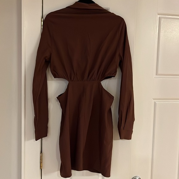 L.N.C. cut out brown dress size large - Picture 4 of 4